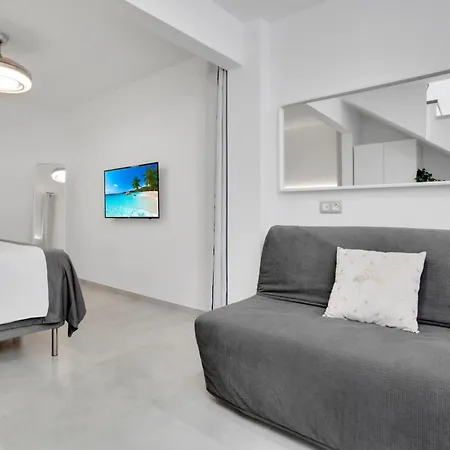 Apartment 7even *